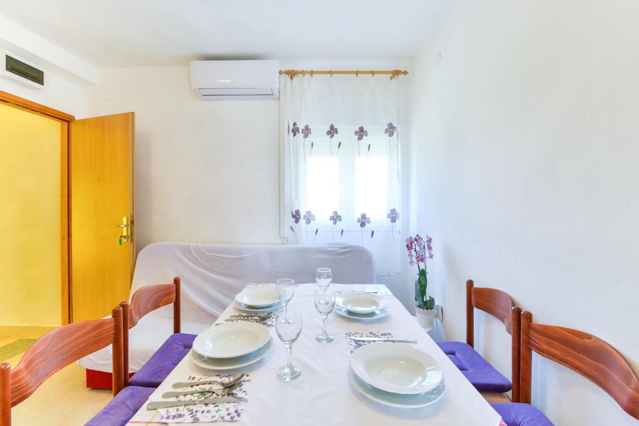 Apartments Citrus トゥラニ エクステリア 写真